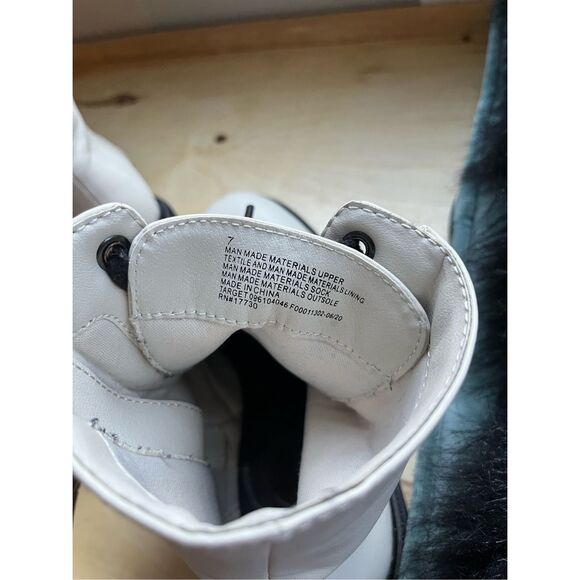 Off White Combat Boots Size 7 - Picture 6 of 7
